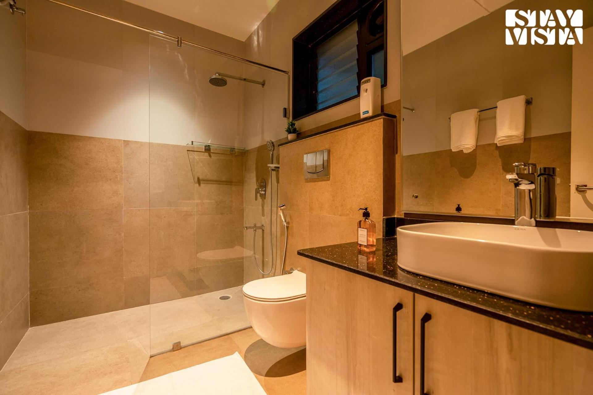 Stayvista At M Villa With Breakfast Included Bangalore Extérieur photo